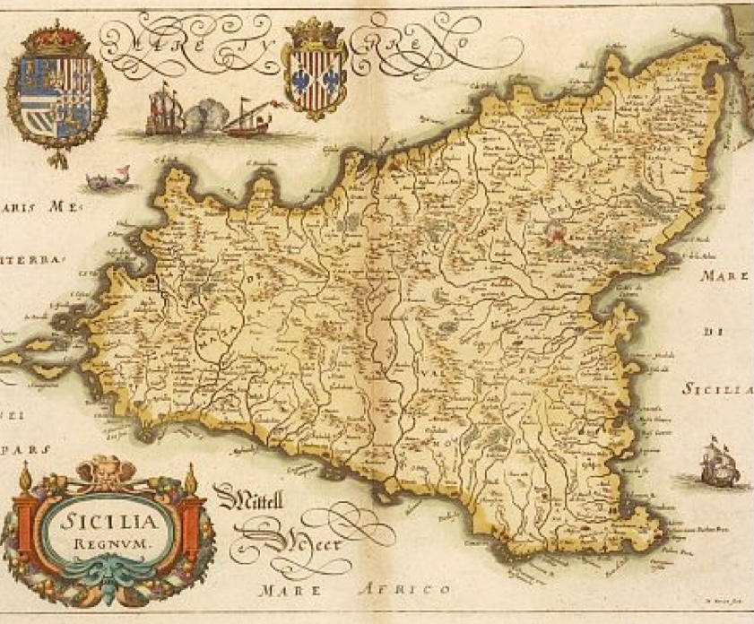 Carte ancienne historique de la Sicile Regnum avec blasons royaux et navires datant de l'époque médiévale