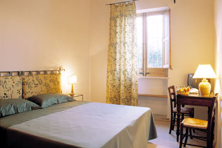 Détail d’intérieur rural traditionnel du domaine Fontanasalsa.