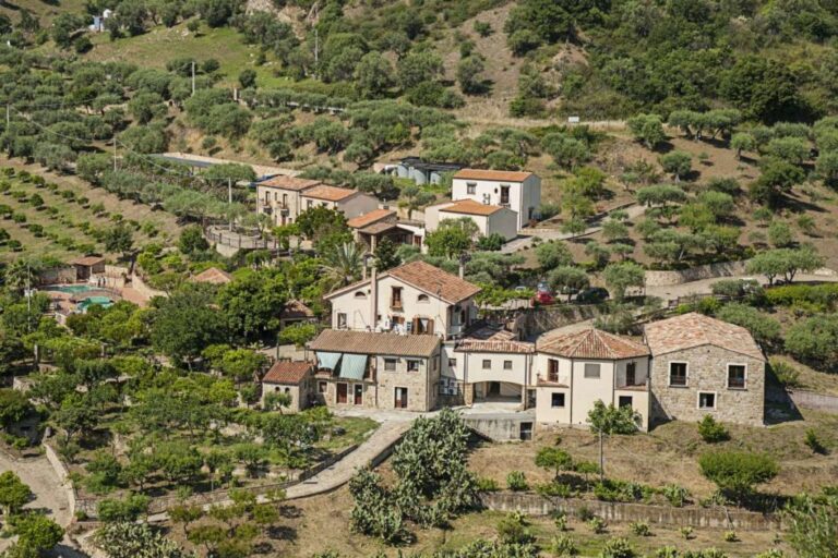 Sicile Rurale : maison de campagne traditionnelle pour séjour authentique